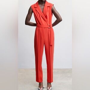 Mango Red Jumpsuit with Tailored Fit and Elegant Design